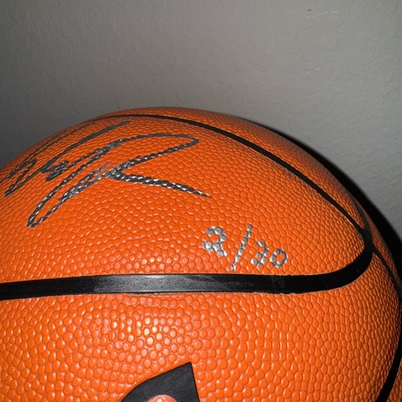 Golden State Stephen Curry & Klay Thompson Signed Basketball 2/30 made case/coa - Picture 6 of 16